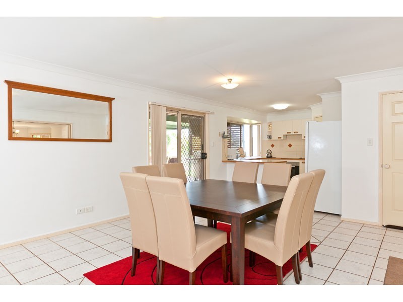 14 Westburn Court, Redland Bay QLD 4165