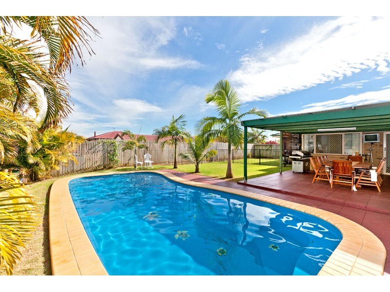 14 Westburn Court, Redland Bay QLD 4165