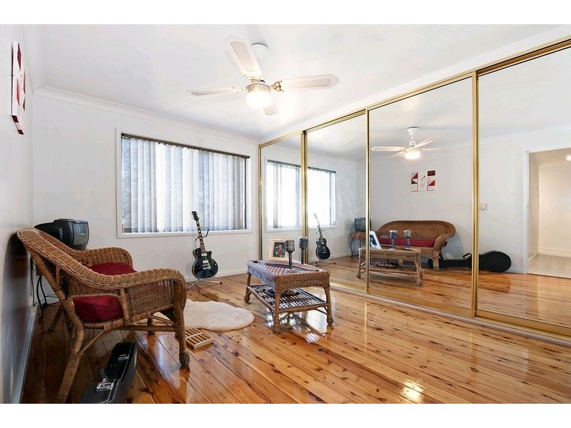 76 Croudace Road, Elermore Vale NSW 2287