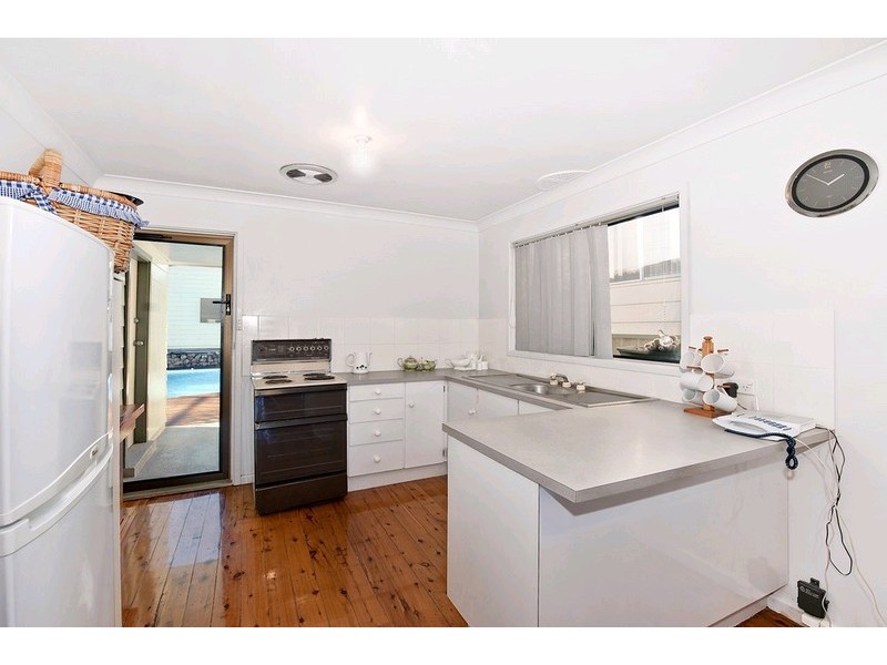 76 Croudace Road, Elermore Vale NSW 2287