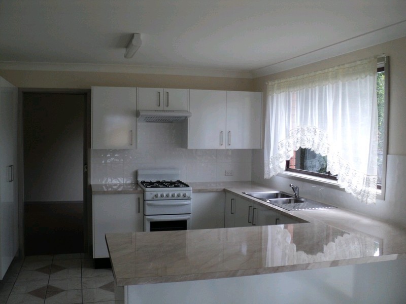 6 Aquarius Avenue, Elermore Vale NSW 2287