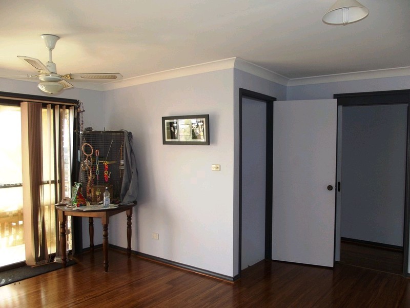 9 Robert Close, Rutherford NSW 2320