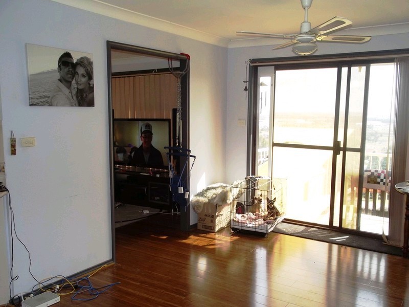 9 Robert Close, Rutherford NSW 2320