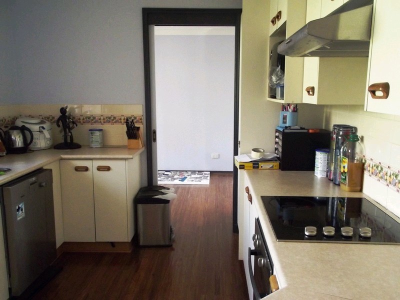 9 Robert Close, Rutherford NSW 2320