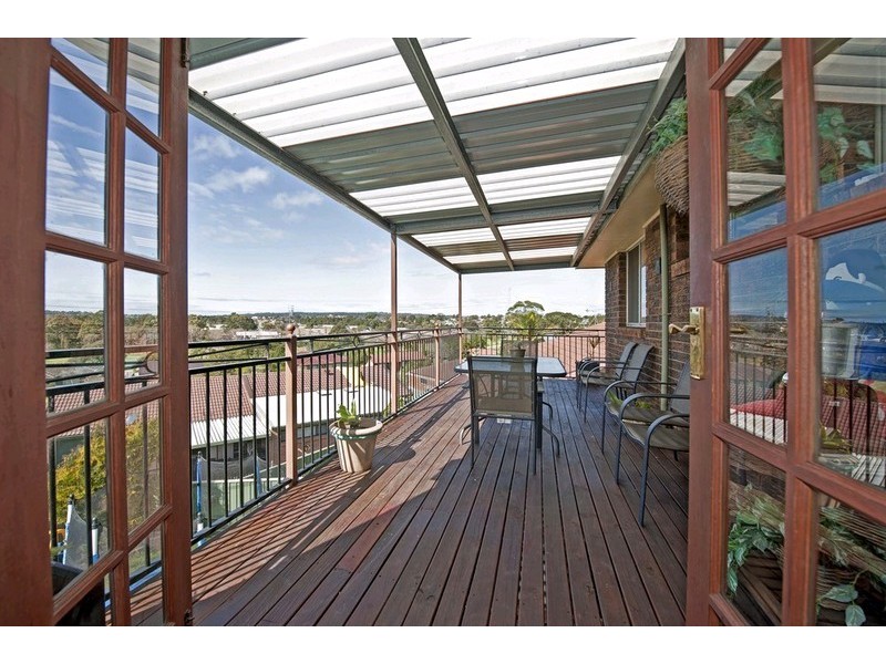 9 Tulloch Avenue, Maryland NSW 2287