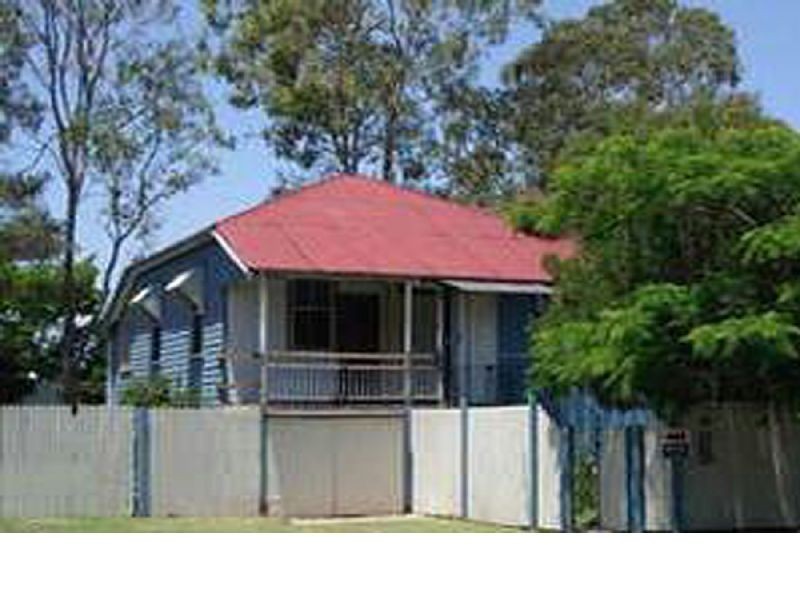 24 Orallo Street, Lota QLD 4179