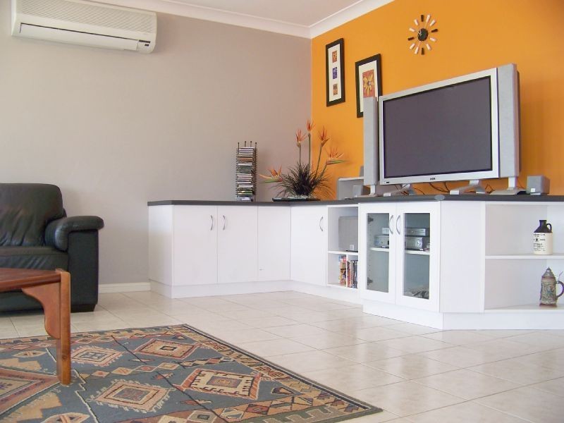 6 Niebling Place, Manly West QLD 4179