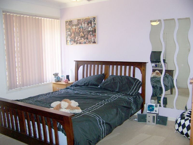 6 Niebling Place, Manly West QLD 4179