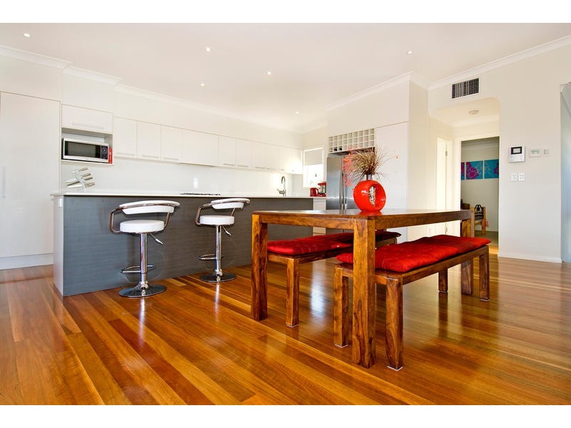 16A Ringara Street, Manly West QLD 4179