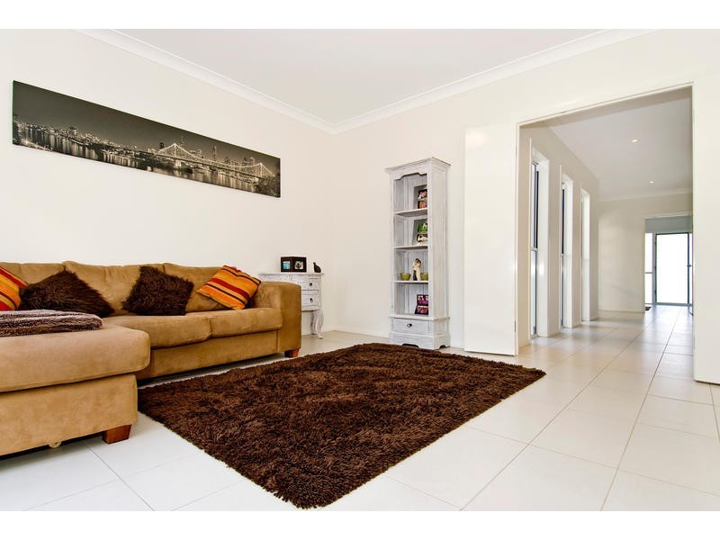 16A Ringara Street, Manly West QLD 4179