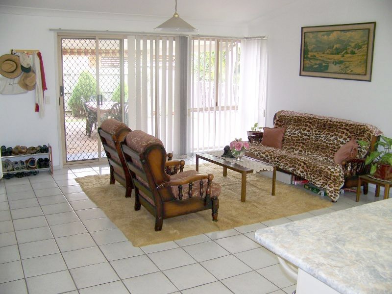 41 Plaza Street, Wynnum West QLD 4178