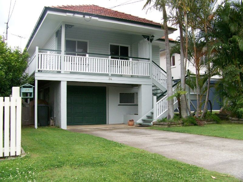 24 Grattan Terrace, Wynnum QLD 4178