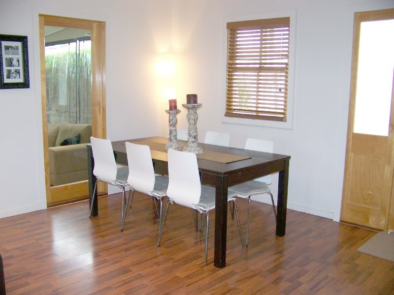 23 Pansy Street, Wynnum QLD 4178