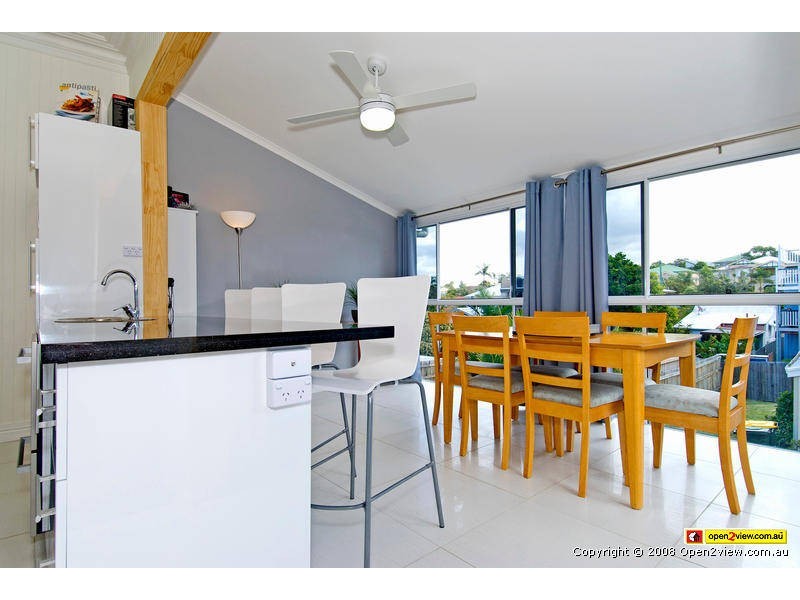 139 Mount Joy Terrace, Manly QLD 4179