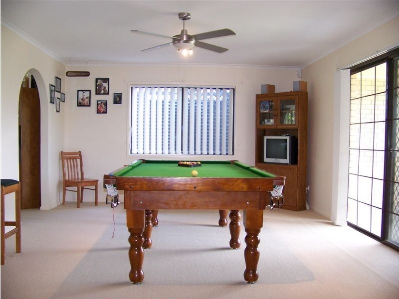 19 Tarwhine Street, Manly West QLD 4179