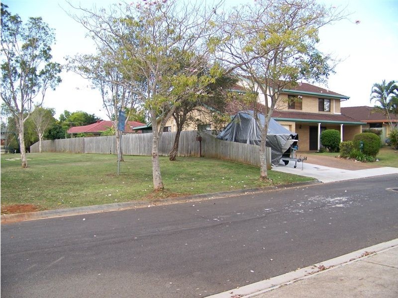 19 Tarwhine Street, Manly West QLD 4179