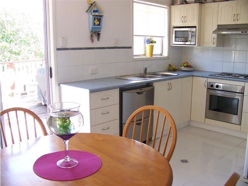 60 Barbara Street, Manly West QLD 4179