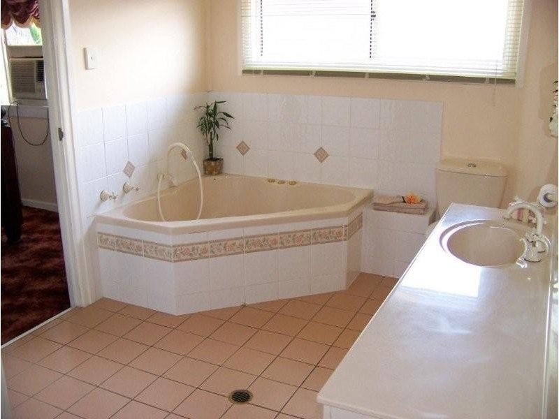 167 Preston Road, Manly West QLD 4179