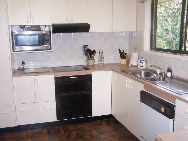 152 Kamarin Street, Manly West QLD 4179