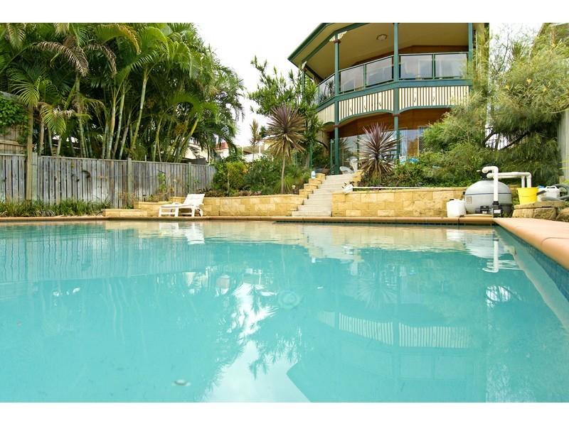 168 Carlton Terrace, Manly QLD 4179