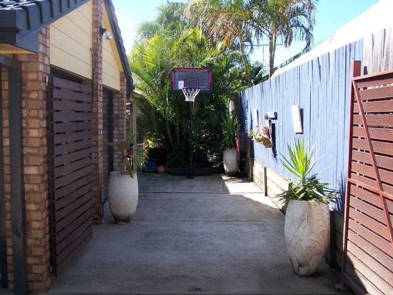 31 Teraglin Street, Manly West QLD 4179