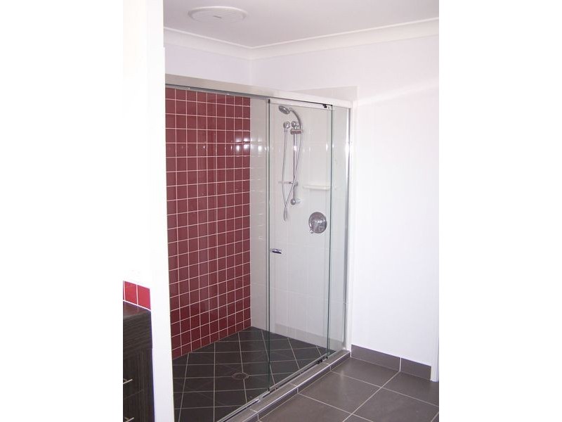 64 Senden Crescent, Manly West QLD 4179