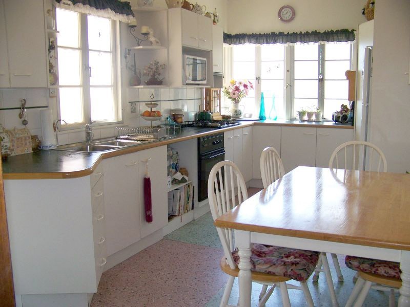 92 Haylock Street, Wynnum QLD 4178