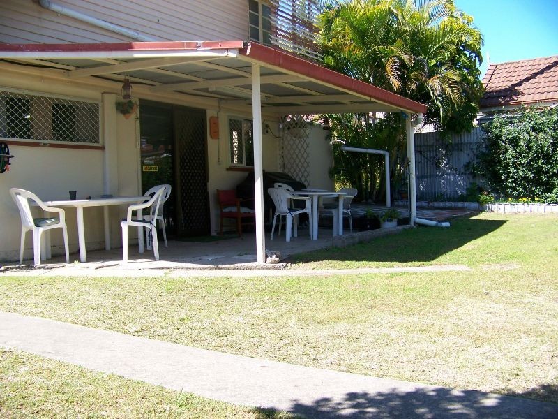 92 Haylock Street, Wynnum QLD 4178