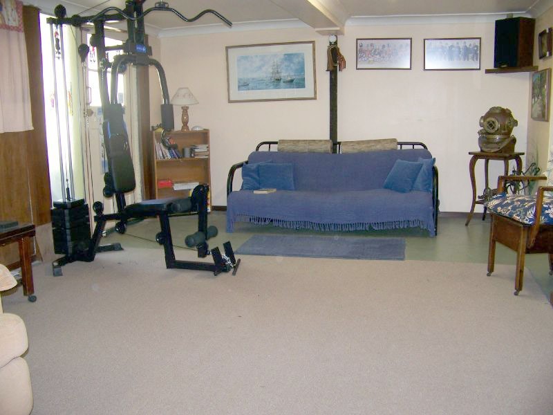 92 Haylock Street, Wynnum QLD 4178