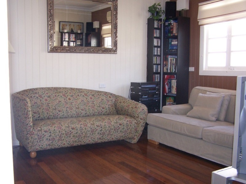 97 Kamarin Street, Manly West QLD 4179