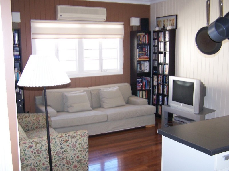 97 Kamarin Street, Manly West QLD 4179