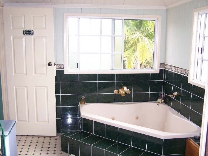 89 Chestnut Street, Wynnum QLD 4178