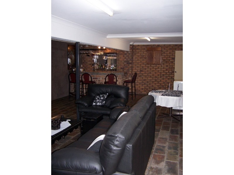 89 Chestnut Street, Wynnum QLD 4178