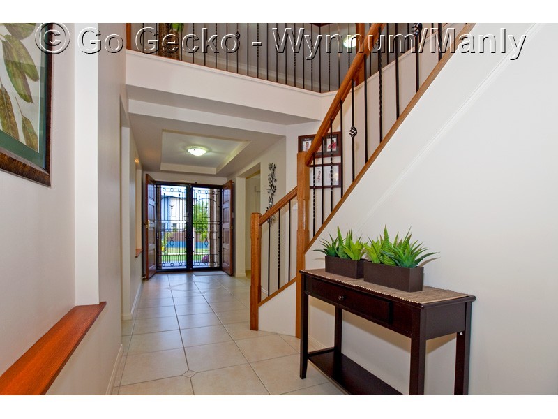 2 Gabrielle Place, Manly West QLD 4179