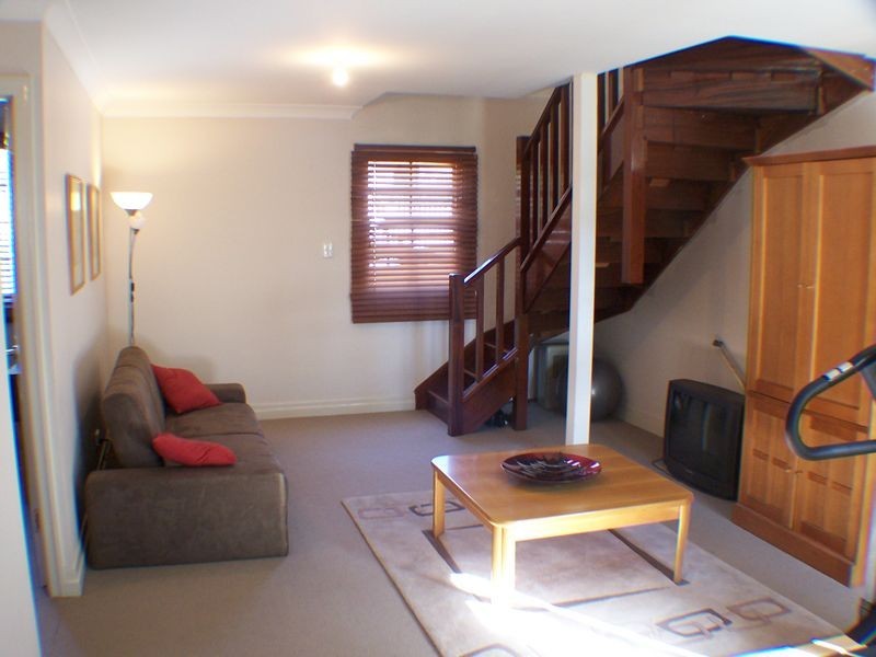 195 Stradbroke Avenue, Wynnum QLD 4178