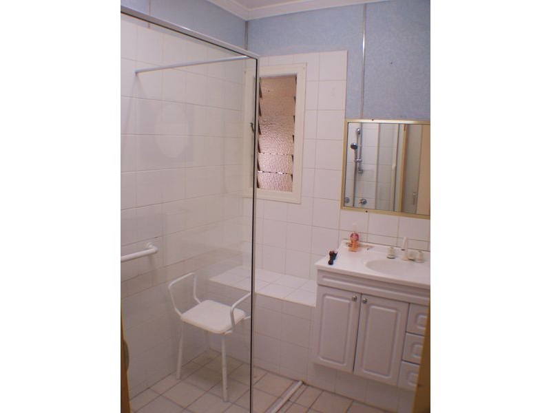 129 Blackwood Road, Manly West QLD 4179