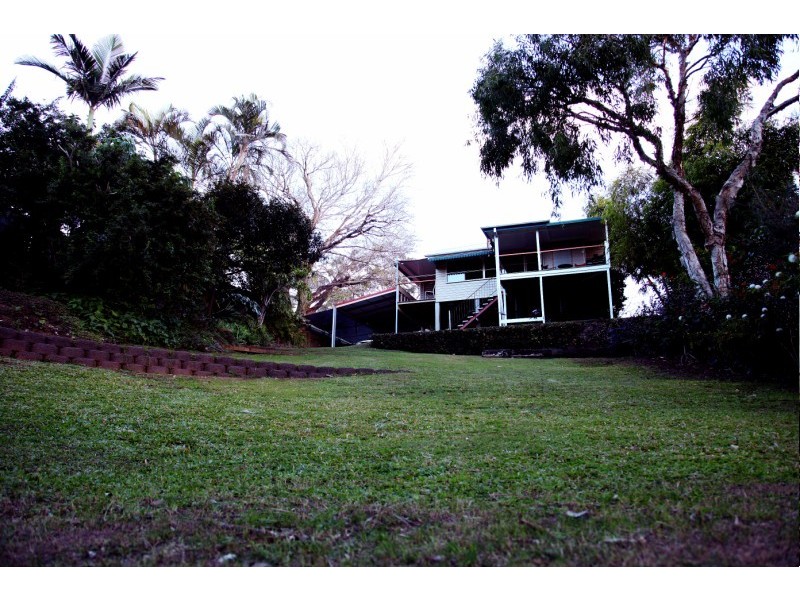 18 Bay Terrace, Wynnum QLD 4178