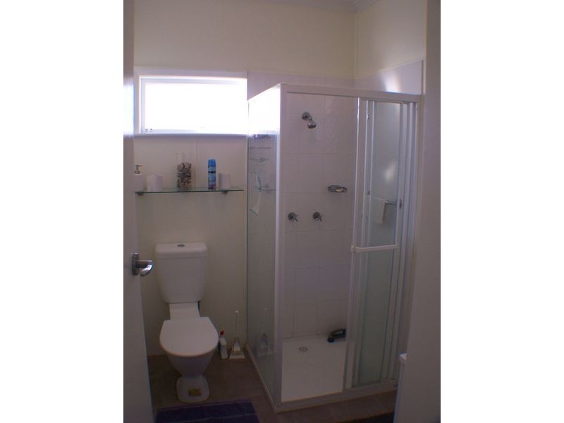 2 Bethania Street, Lota QLD 4179