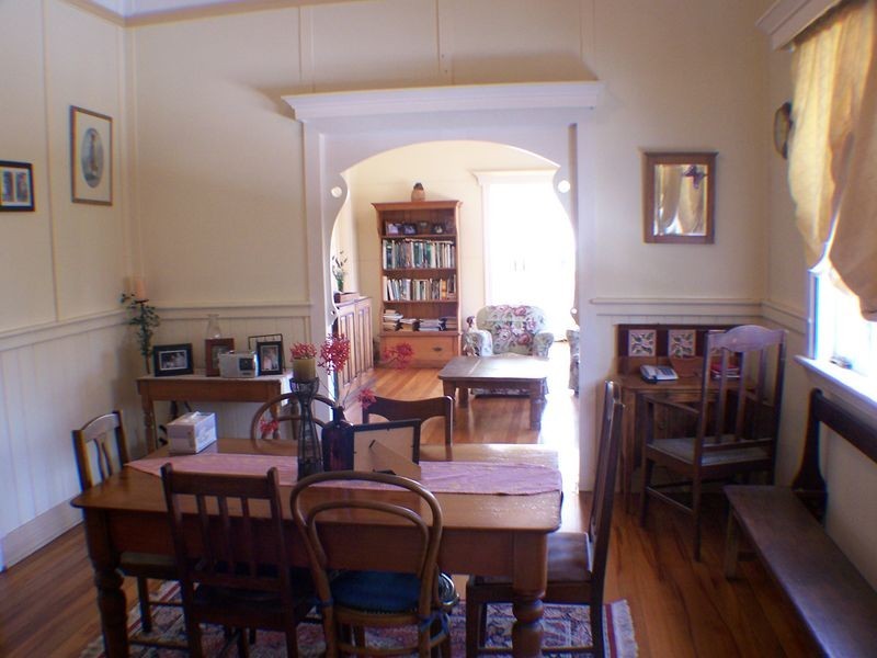 38 Adam Street, Wynnum QLD 4178