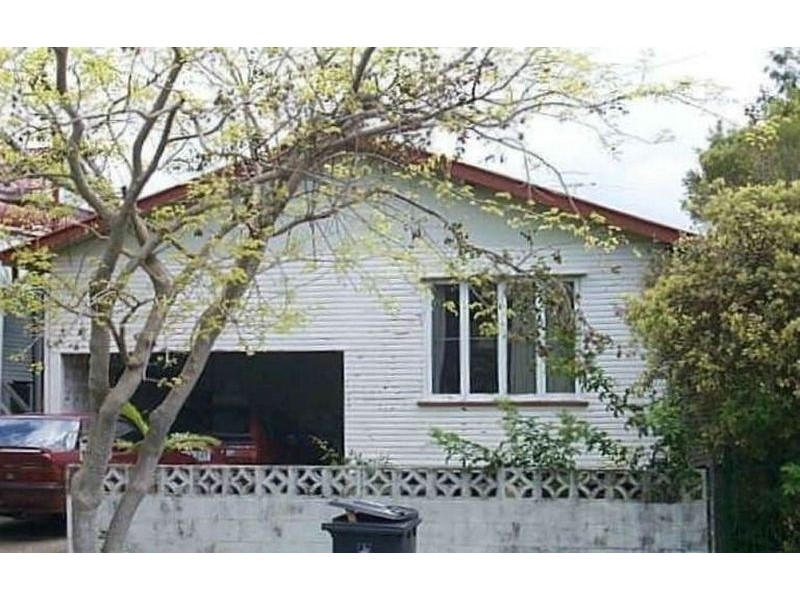 13 Florence Street, Wynnum QLD 4178