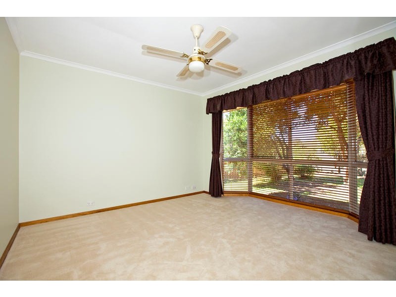 297 Whites Road, Lota QLD 4179