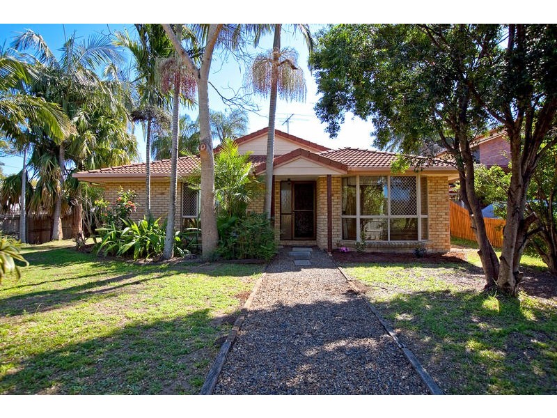 297 Whites Road, Lota QLD 4179