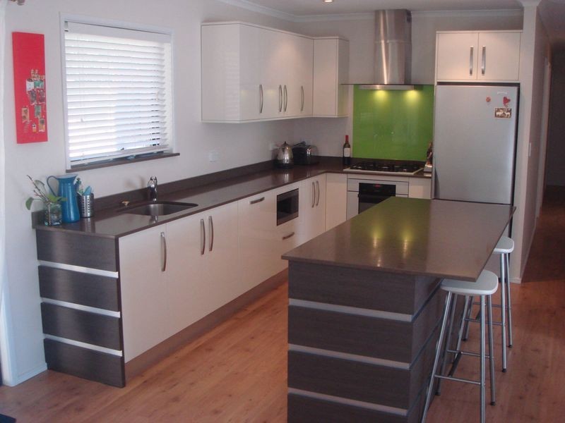 10 Helmhold Street, Wynnum QLD 4178