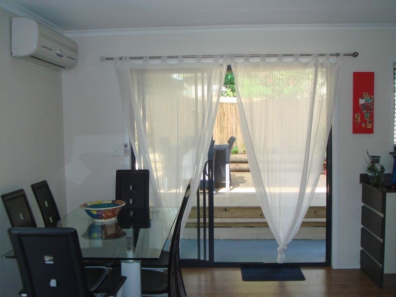 10 Helmhold Street, Wynnum QLD 4178