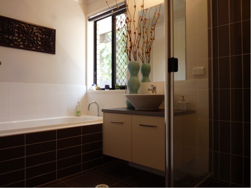 36A Crawford Road, Wynnum West QLD 4178