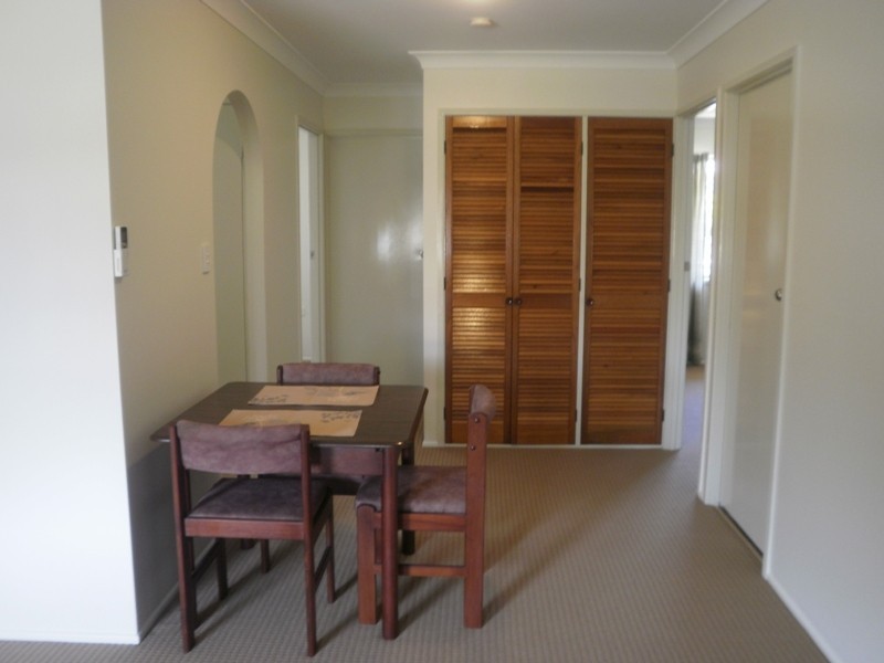 2/43 Drayton Terrace, Wynnum QLD 4178
