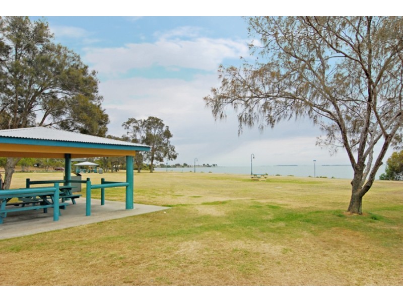 56 MacDonald Street, Lota QLD 4179