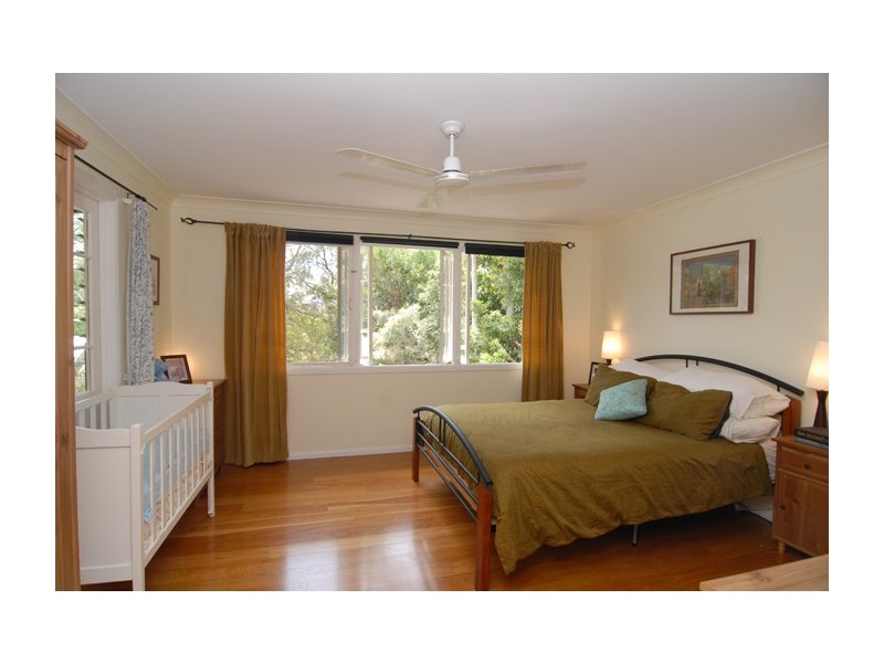 14 Hardwick Street, Wynnum West QLD 4178