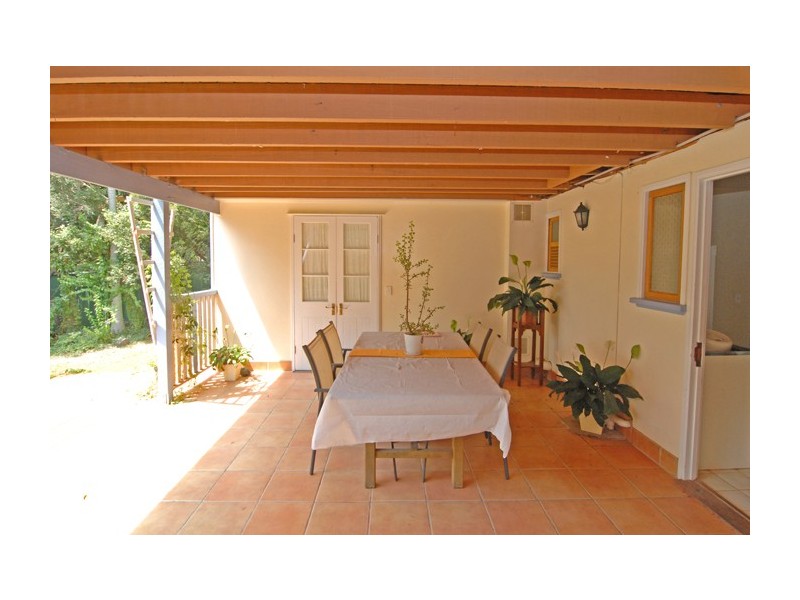 14 Hardwick Street, Wynnum West QLD 4178