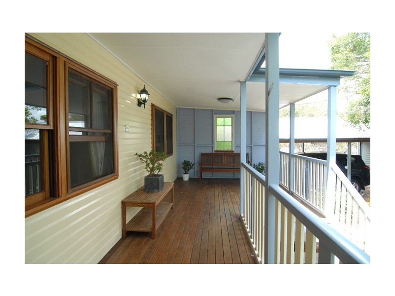 14 Hardwick Street, Wynnum West QLD 4178